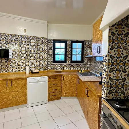 Villa Beira Mar - Private Pool - 7 Guests - *